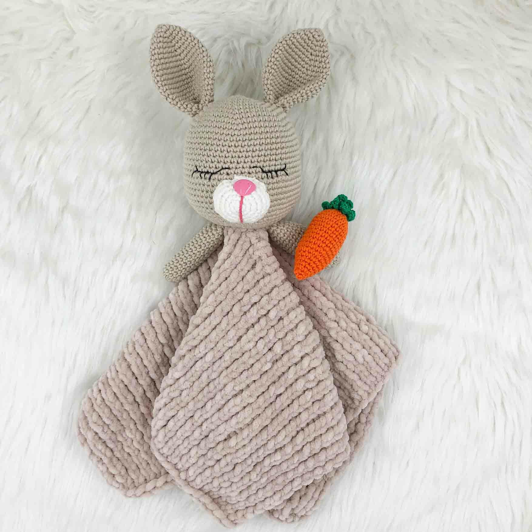 Tavşan Örgü Uyku Arkadaşı Model 5 (Amigurumi)